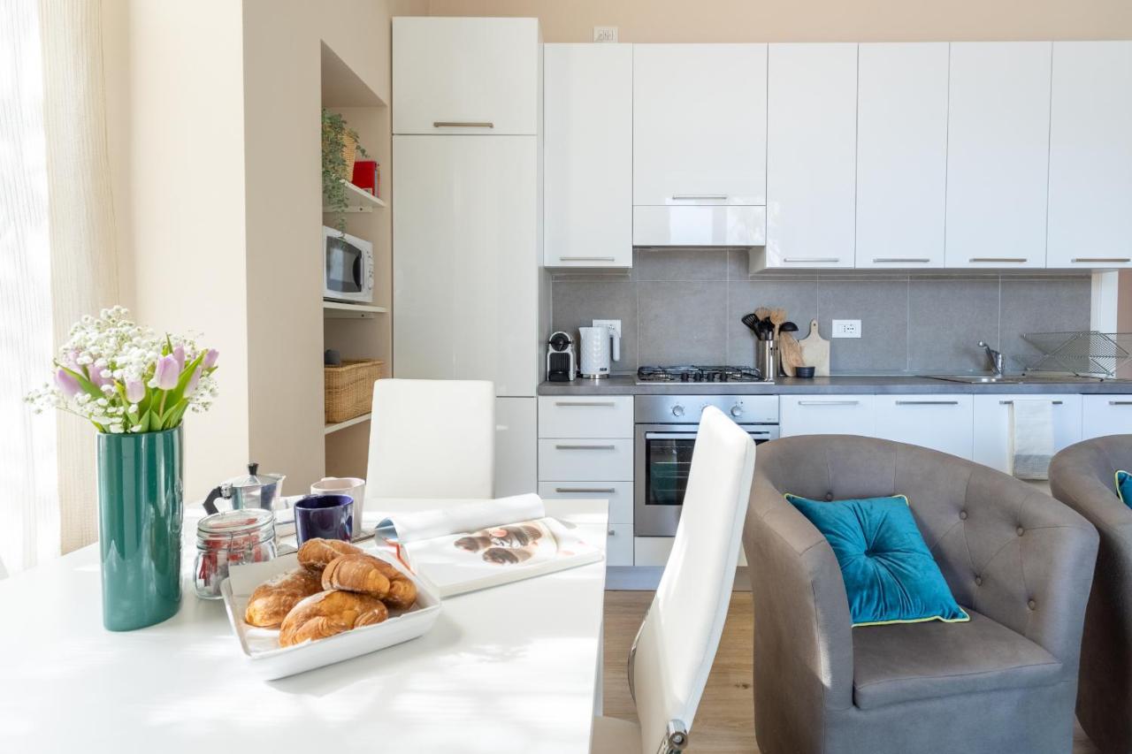 Luna & Stella Apartments By Rent All Como Argegno Buitenkant foto